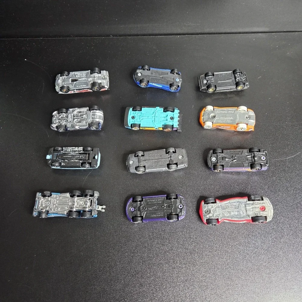 Hot Wheels Diecast Car Lot of 12 Sports Cars Mixed Models Loose 1:64